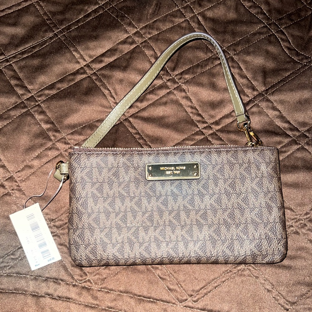 Michael Kors Wristlet